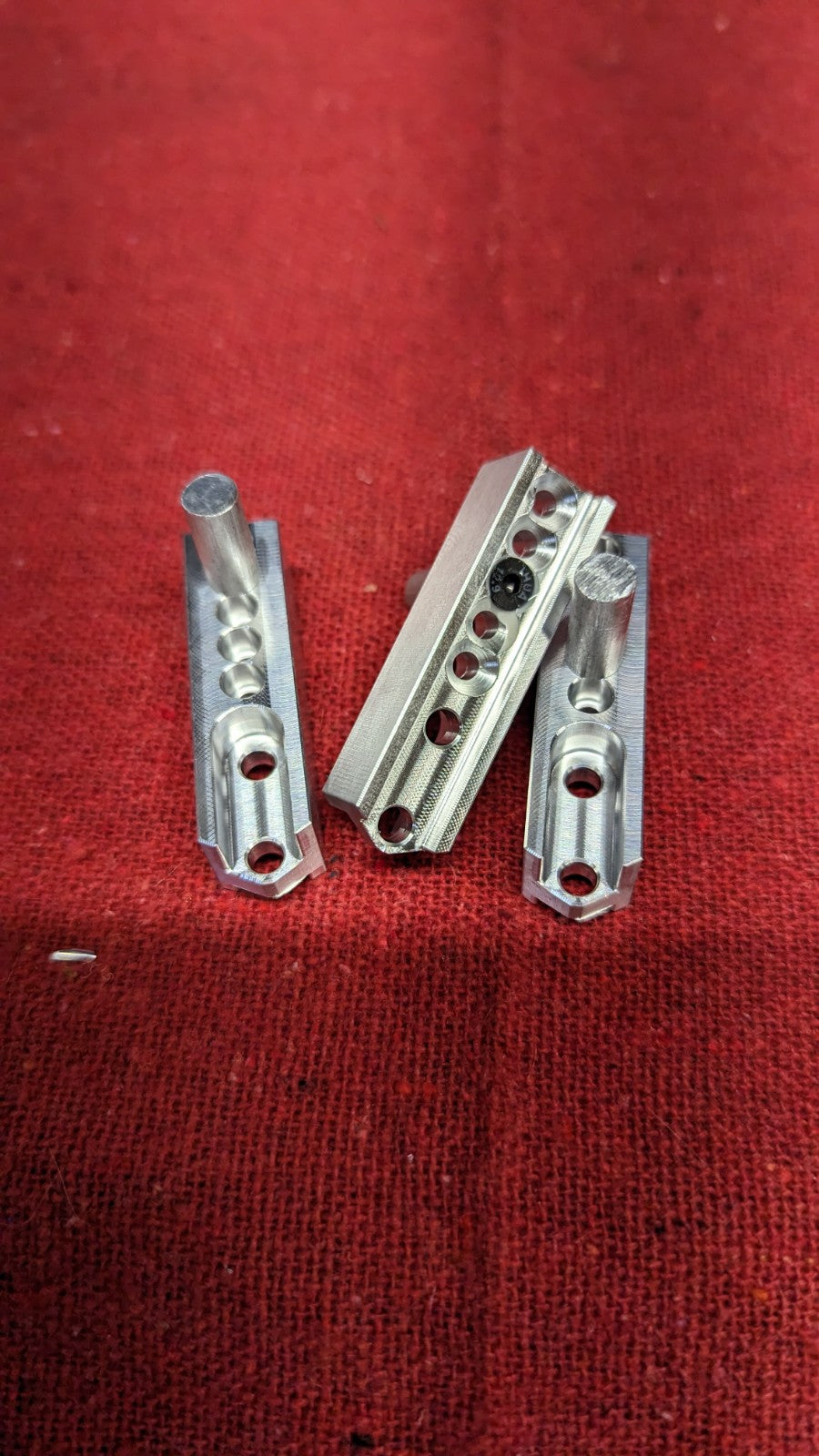 RA2 ALUMINUM ADJUSTABLE JAWS IN STOCK